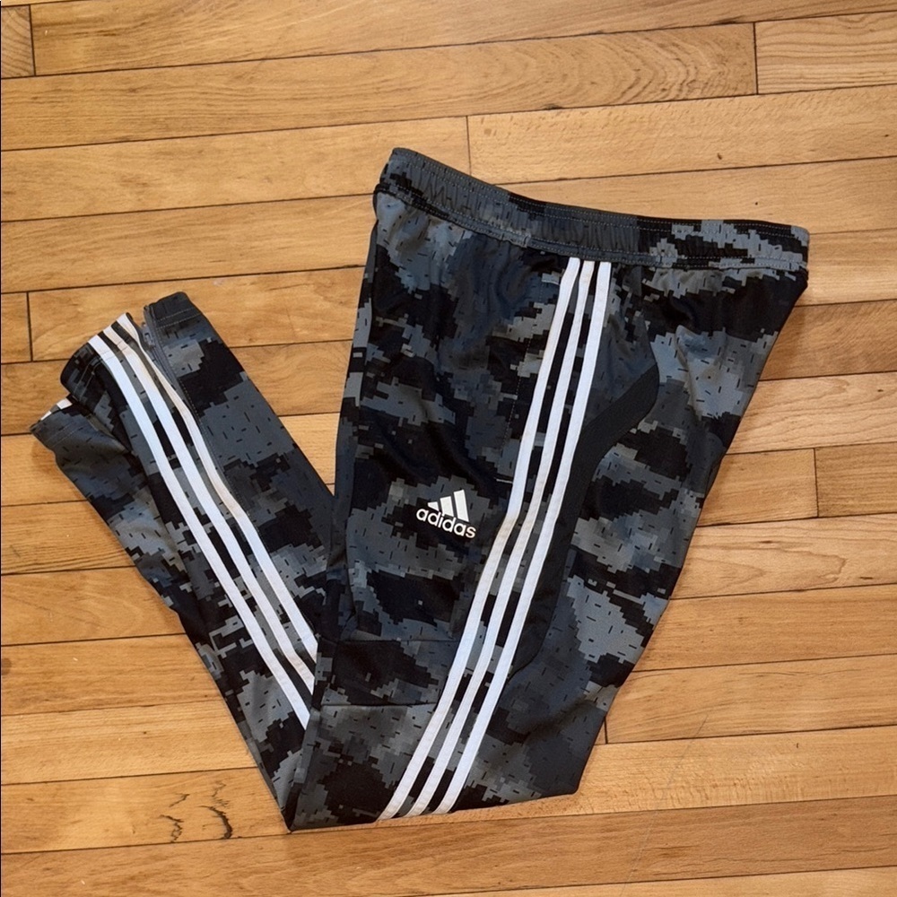 Adidas Black and Gray Sweatpants with Camo Design - Picture 7 of 7